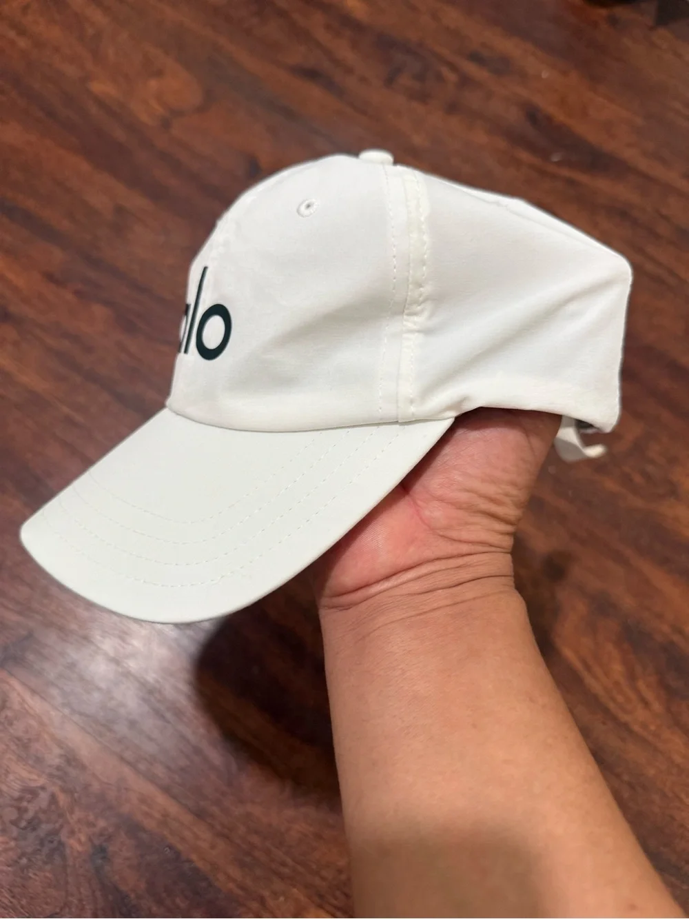 ALO Yoga White Logo Baseball Cap